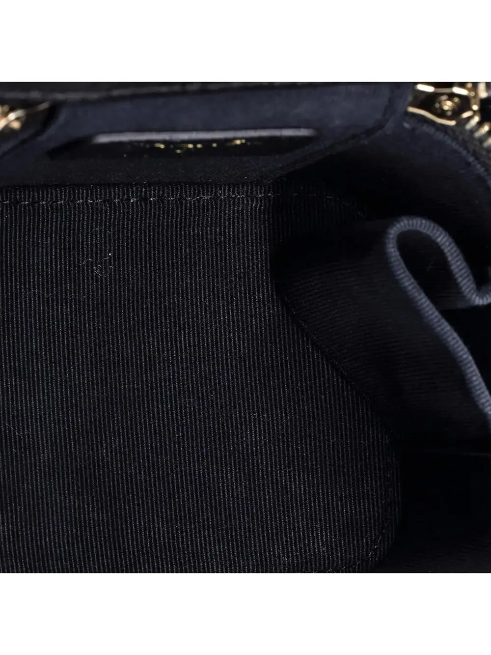 Chanel Tiny Cc Link Vanity Case With #254546C40B